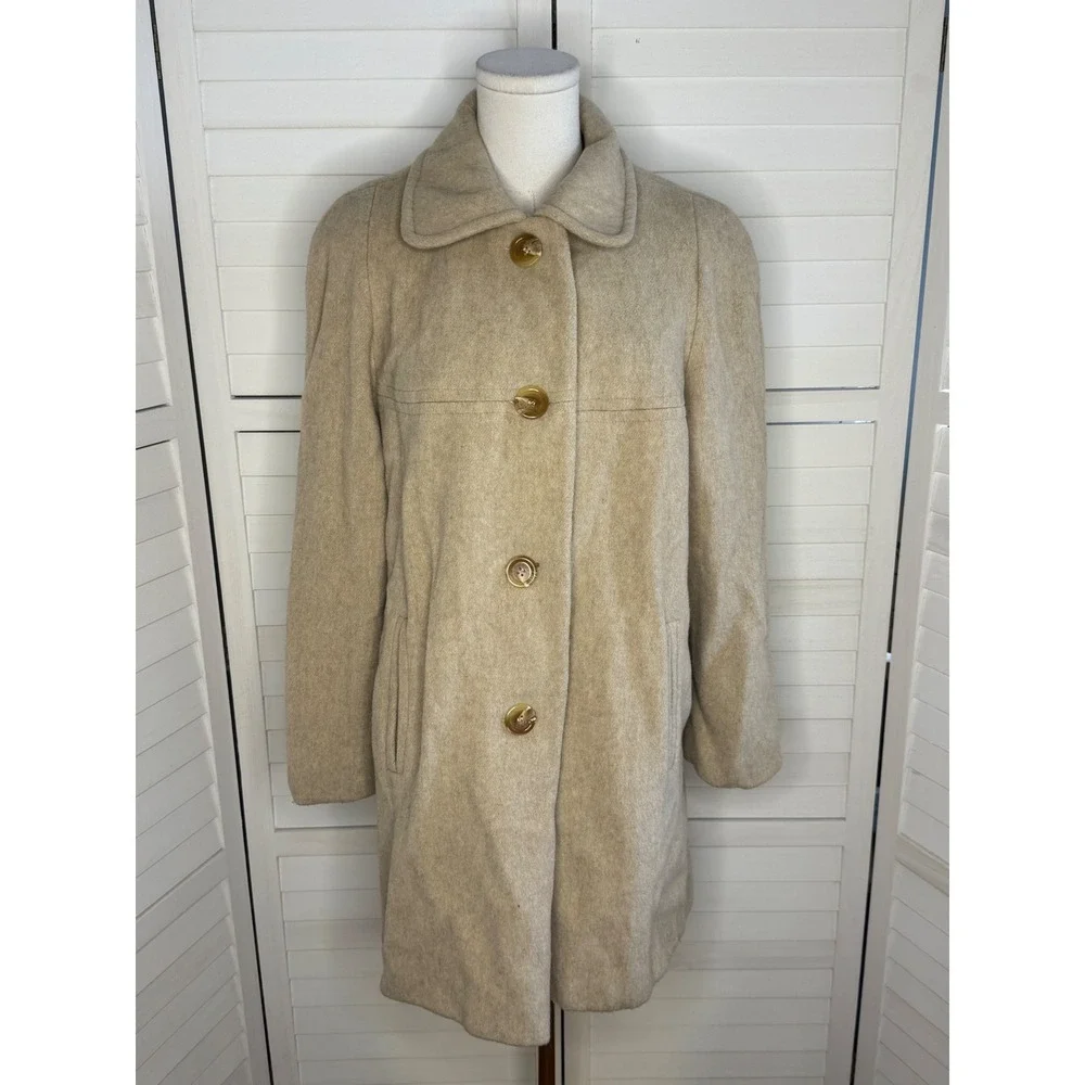 Alorna Classic Beige Wool Blend Button Front Coat Women's Outerwear Size Small